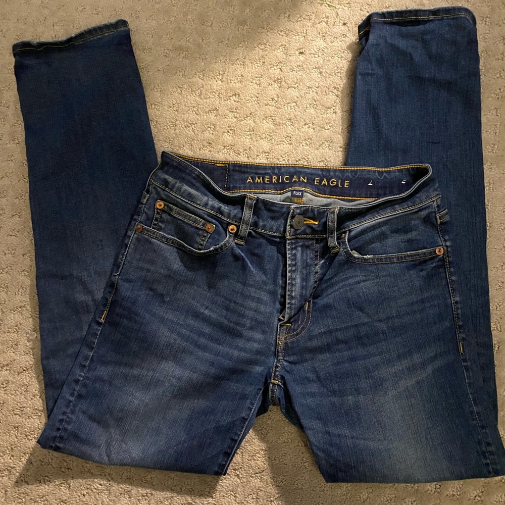 Men’s American Eagle jeans 28x30, slim straight fit